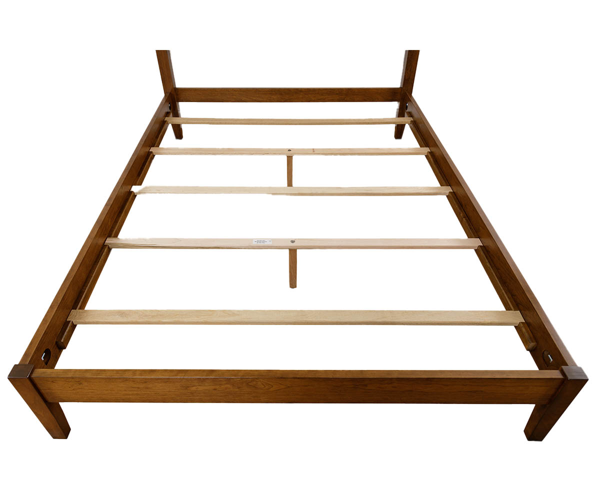 Toulon Panel Bed with Low Footboard - Image 3
